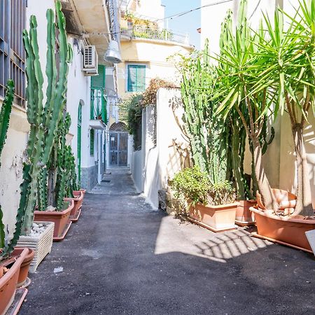 Il Borgo Leilighet Napoli Eksteriør bilde